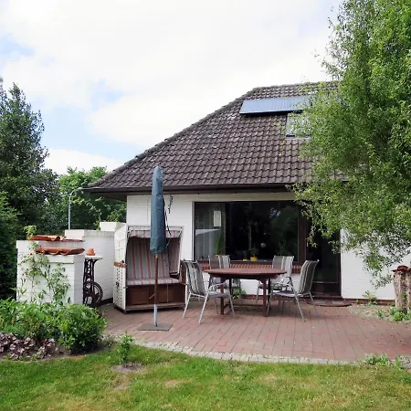 Holiday Friedrichsen Ii 度假居 *